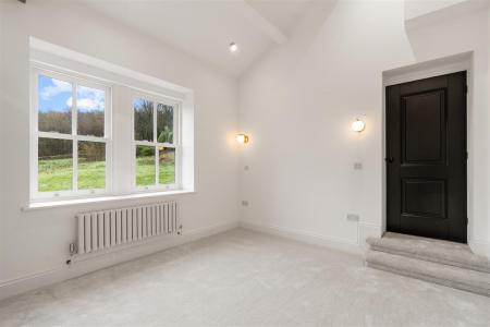 21 Round Ings Road-27.jpg