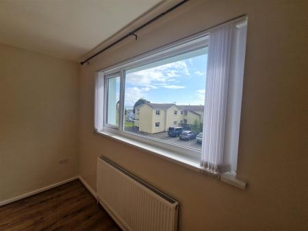 WhatsApp Image 2025-09-05 at 11.52.23_05dd18d2.jpg