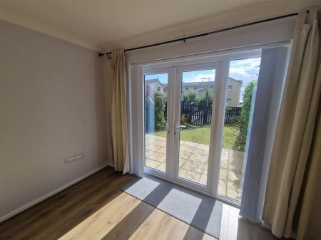 WhatsApp Image 2025-09-05 at 11.52.24_d8061c26.jpg