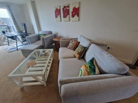 WhatsApp Image 2025-07-23 at 15.13.56_0b4d4f60.jpg