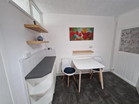 WhatsApp Image 2024-10-10 at 15.22.47_139c00aa.jpg