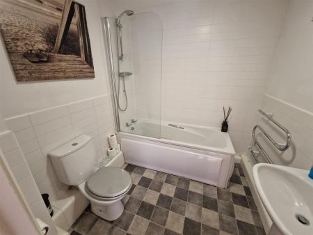 WhatsApp Image 2025-01-28 at 09.40.15_6ac400b6.jpg