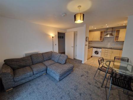 WhatsApp Image 2025-02-13 at 15.49.10_fd8b201a.jpg