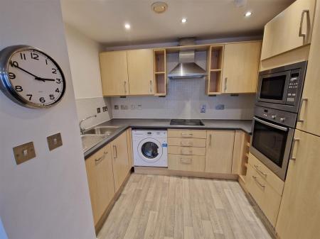 WhatsApp Image 2025-02-13 at 15.49.09_2a01daa8.jpg