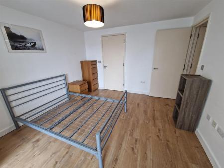 WhatsApp Image 2025-02-13 at 15.49.09_0dee45c7.jpg