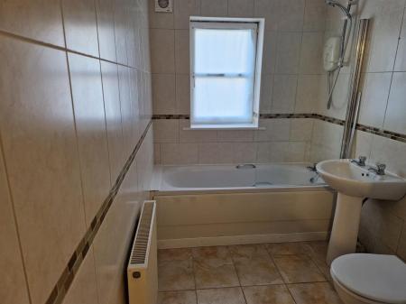 WhatsApp Image 2025-02-17 at 15.47.25_448d13b5.jpg