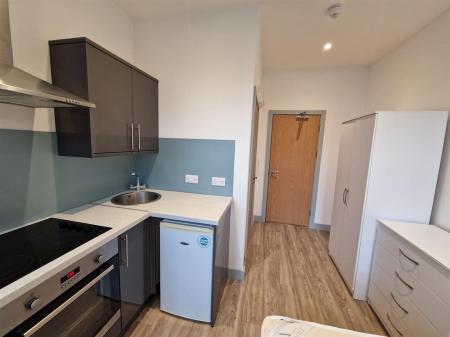 WhatsApp Image 2025-03-07 at 15.34.16_aba3b450.jpg