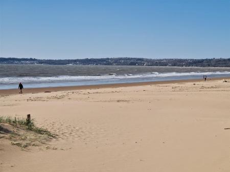 WhatsApp Image 2025-04-02 at 13.05.17_e19b1257.jpg