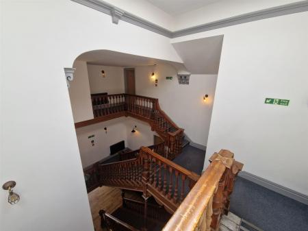 WhatsApp Image 2025-06-11 at 16.04.02_55ec40dc.jpg