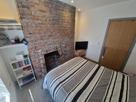 WhatsApp Image 2025-06-11 at 16.04.01_01a3b9bc.jpg