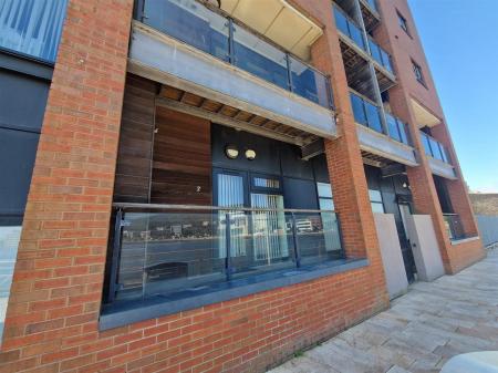 WhatsApp Image 2025-06-30 at 15.32.55_112498ea.jpg