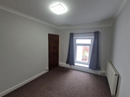 WhatsApp Image 2025-08-20 at 14.52.18_70454737.jpg