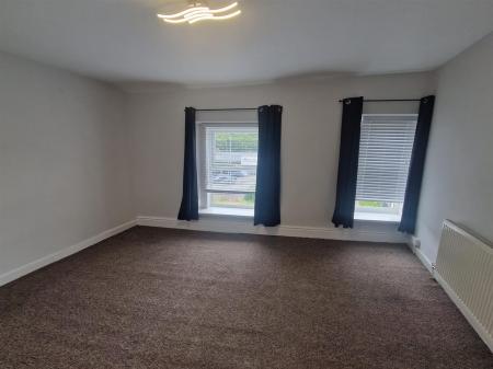 WhatsApp Image 2025-08-20 at 14.52.18_a041ff65.jpg