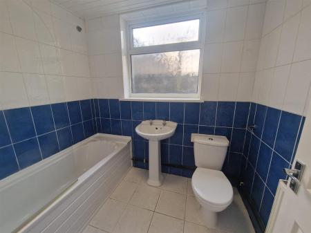 WhatsApp Image 2025-08-26 at 15.08.01_1e073a26.jpg