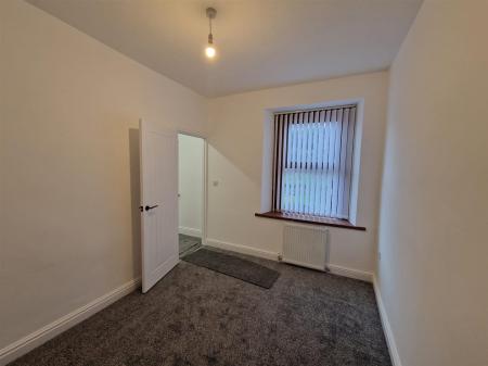 WhatsApp Image 2025-11-05 at 16.07.19_778dad0f.jpg