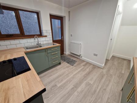 WhatsApp Image 2025-11-05 at 16.07.18_4221afca.jpg