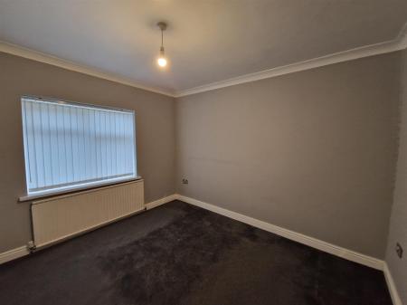 WhatsApp Image 2025-11-26 at 13.59.13_ba6f5342.jpg