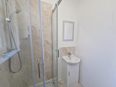 WhatsApp Image 2025-10-31 at 14.08.40_6881f3ac.jpg