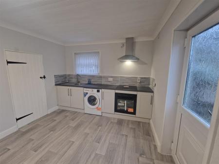 WhatsApp Image 2025-12-17 at 15.06.27.jpeg