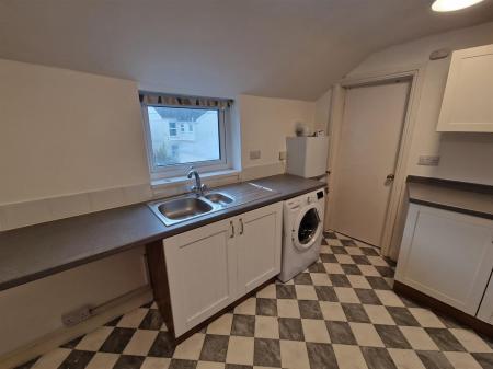 WhatsApp Image 2026-02-25 at 15.22.26 (5).jpeg