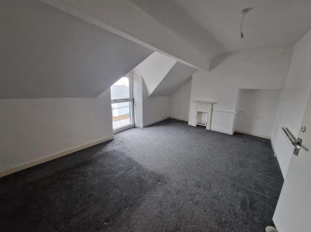 WhatsApp Image 2026-02-25 at 15.22.26 (11).jpeg