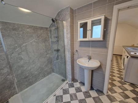 WhatsApp Image 2026-02-25 at 15.22.26 (3).jpeg