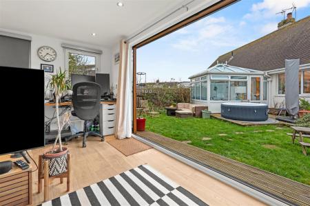 Garden Room/Office