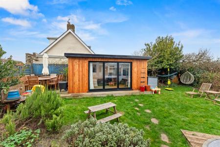 Garden Room/Office
