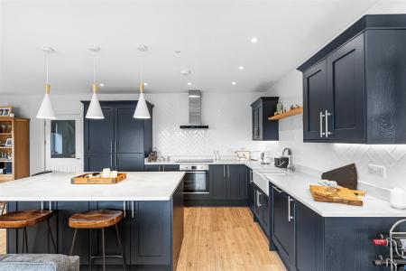 Open Plan Kitchen/Living Area