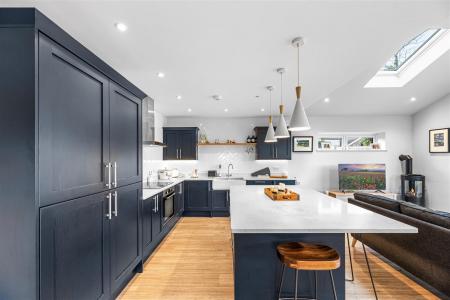 Open Plan Kitchen/Living Area