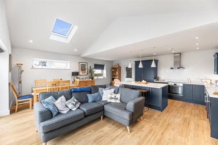 Open Plan Kitchen/Living Area