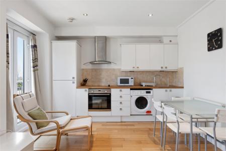 Kitchen/Living Room