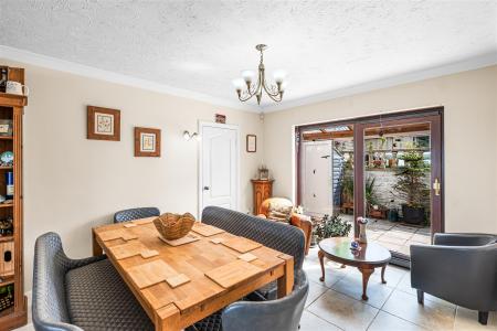 Living/Dining Room