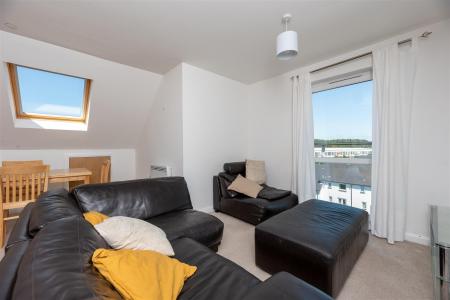 Open Plan Living/Dining Room