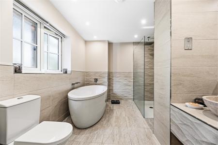 En-Suite One