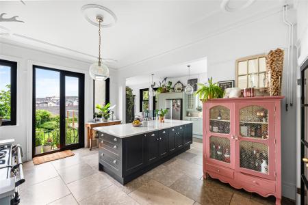 Kitchen/Dining Room