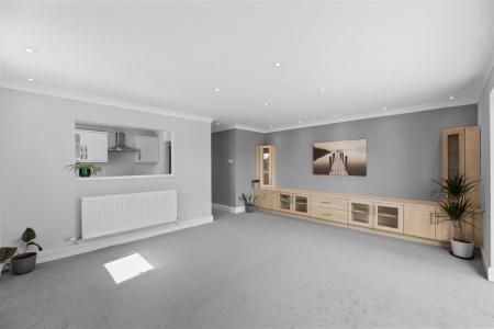 Living/Dining Room