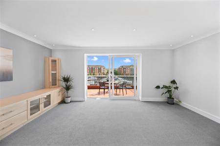 Living/Dining Room