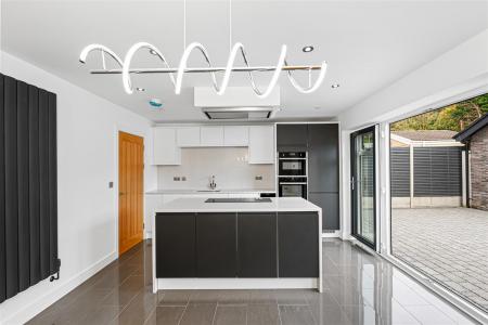 Kitchen/Dining Roomq