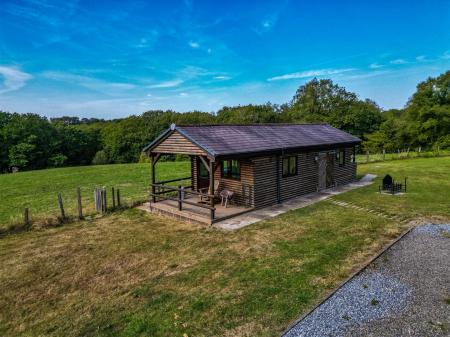 Oaktree Cabin