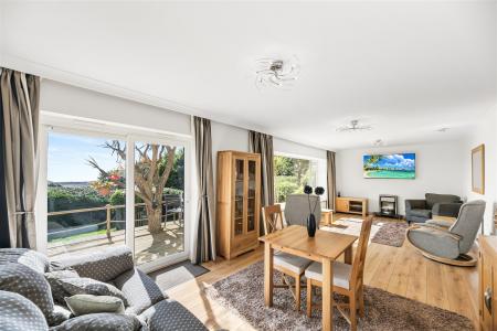 Living/Dining Room