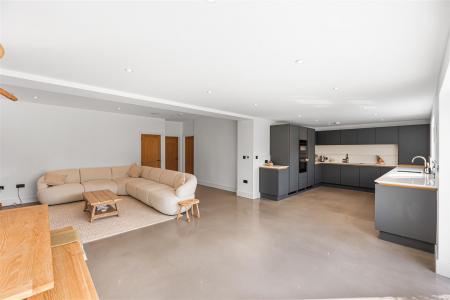 Open Plan Living/Dining Room
