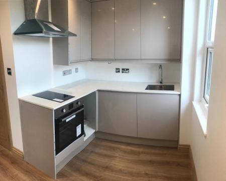 The Avenue - kitchen1.jpg