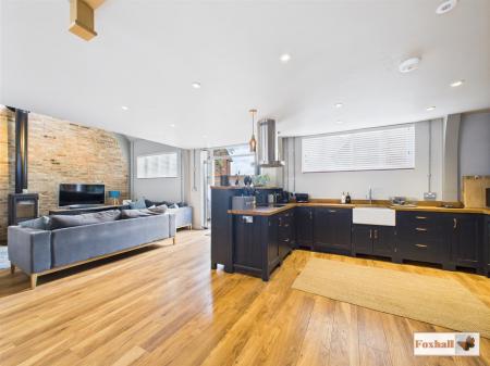 Kitchen / Dining / Lounge Area