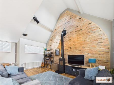 Kitchen / Dining / Lounge Area