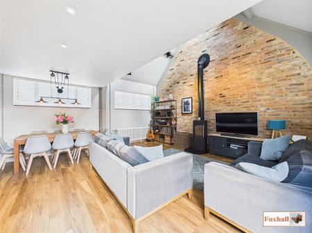 Kitchen / Dining / Lounge Area