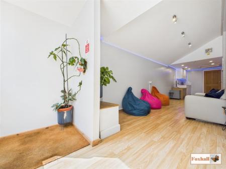 Reception Room/Kitchenette