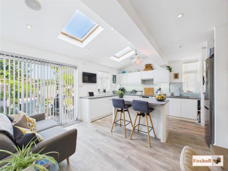 Kitchen / Dining & Family Area