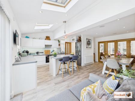 Kitchen / Dining & Family Area