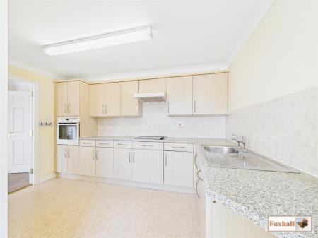 Kitchen Breakfast (L Shaped)